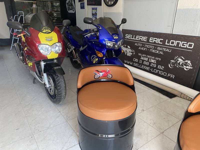 Sièges de salon bidon métal avec broderie